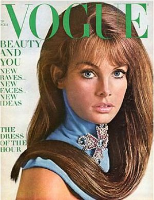 Vintage Vogue magazine covers - wah4mi0ae4yauslife.com - Vintage Vogue October 1967 - Jean Shrimpton.jpg